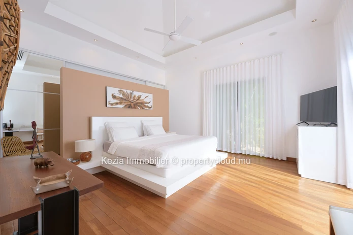 Luxurious Balinese villa with exceptional volumes