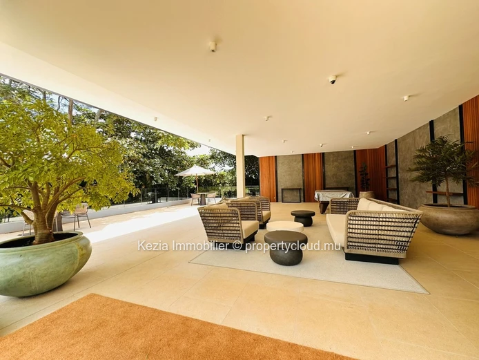 High Standing Contemporary Apartment 