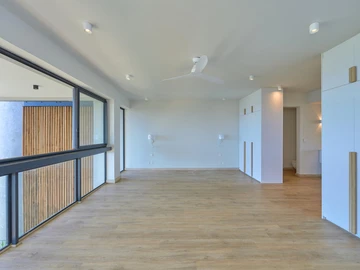 4 Bedroom Apartment