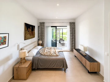 3 Bedroom Apartment