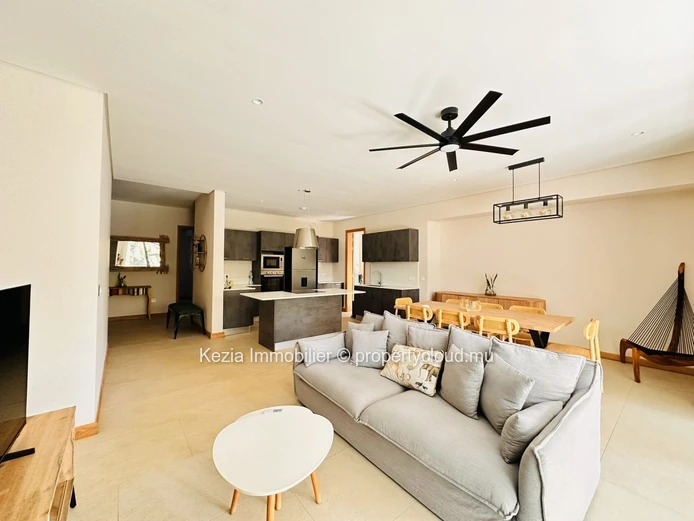 High Standing Contemporary Apartment 
