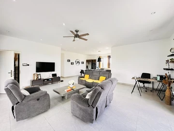 3 Bedroom Villa