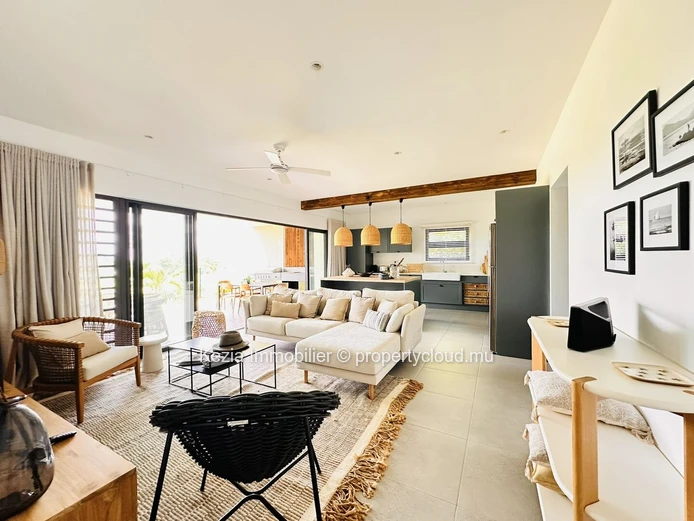 Appartement Contemporain En Front De Mer