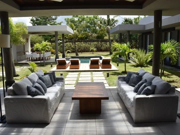 4 Bedroom Villa