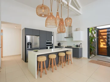 4 Bedroom Villa