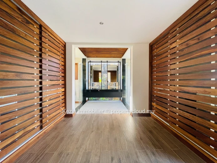 Villa Contemporaine De Plain Pied À L’Esprit Balinais