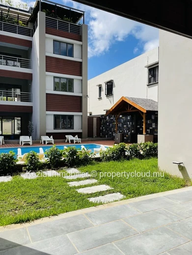 Contemporary Apartment With Terrace And Pool Access