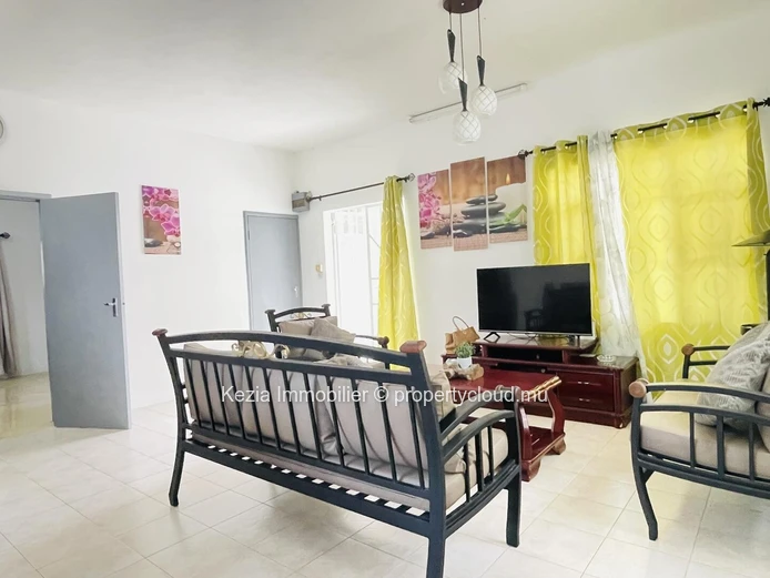 Ground Floor Apartment With Swimming Pool