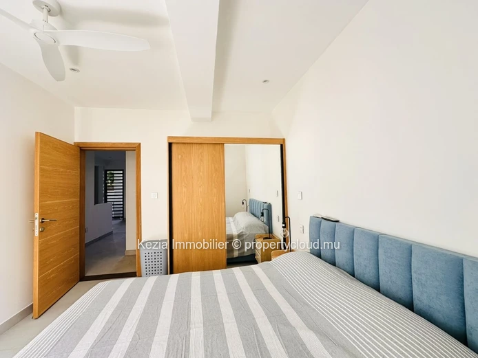 Apartment With Private Garden