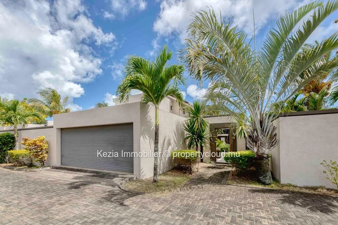 Villa D’Exception Dans Une Residence Prisee