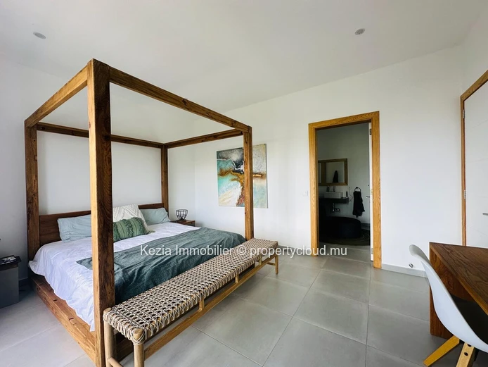 Contemporary Apartment