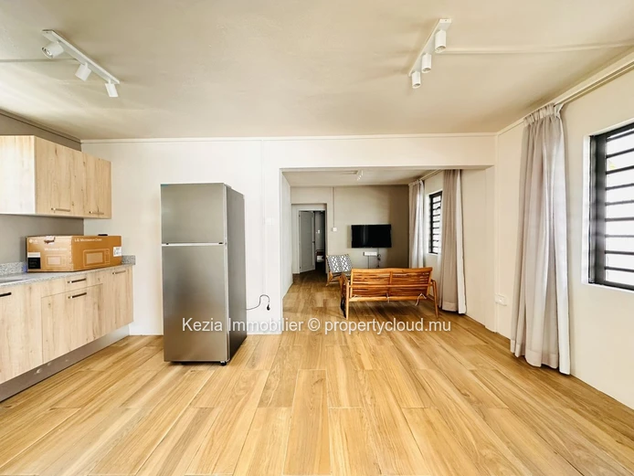Modern Apartment 1 Minute From Pereybere Beach