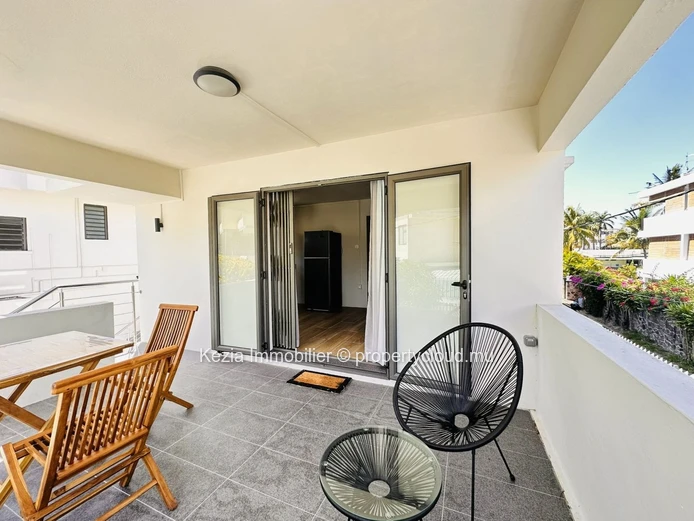 Modern Apartment 1 Minute From Pereybere Beach
