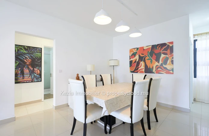 Appartement Contemporain Lumineux