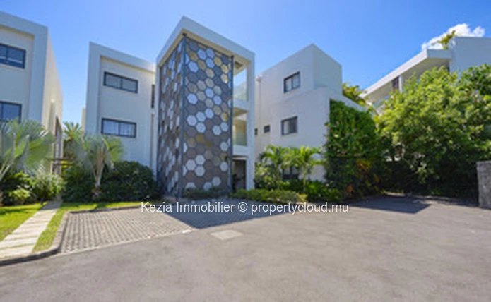Modern Apartment Just A Few Steps From The Beach