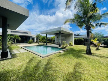 4 Bedroom Villa