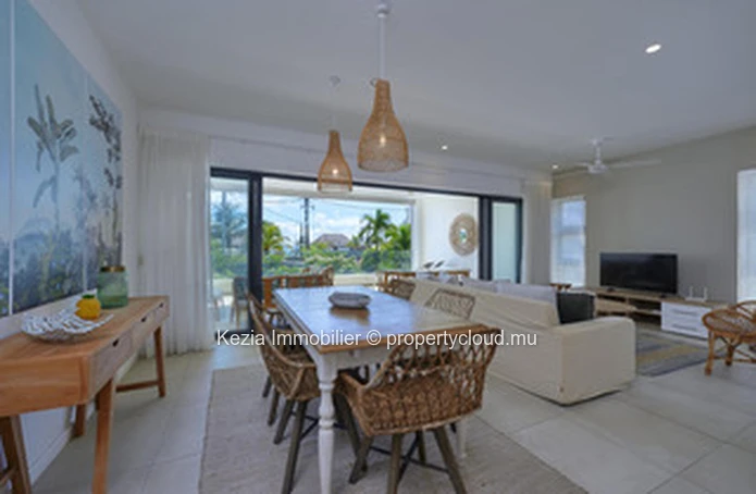 Modern Apartment Just A Few Steps From The Beach