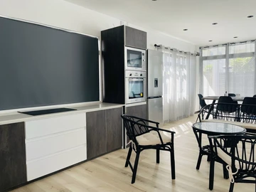 3 Bedroom Townhouse, Duplex