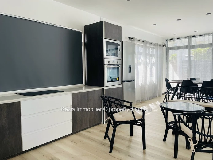 Contemporary Duplex With Private Pool