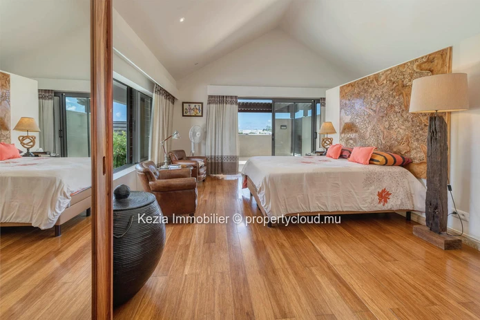 Villa D’Exception Dans Une Residence Prisee