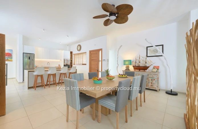 Appartement Contemporain En Rez-De-Jardin
