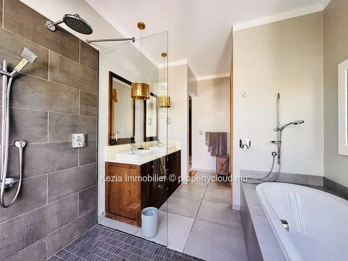 Villa Contemporaine Et De Plain Pied