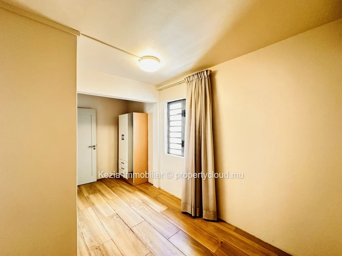 Modern Apartment 1 Minute From Pereybere Beach