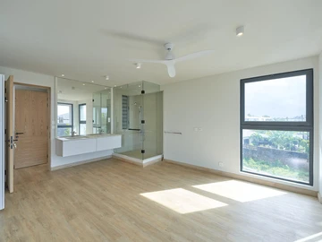 4 Bedroom Apartment