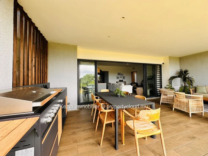 Appartement Contemporain En Front De Mer