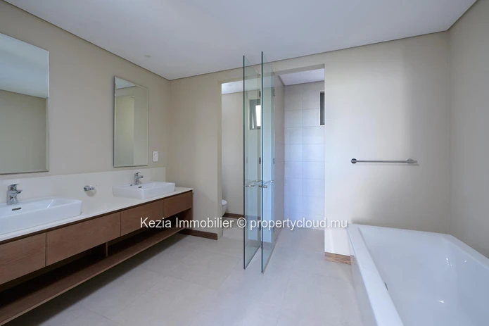 Appartement Contemporain Avec Rooftop