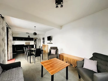 2 Bedroom Townhouse, Duplex