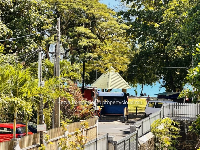Modern Apartment 1 Minute From Pereybere Beach