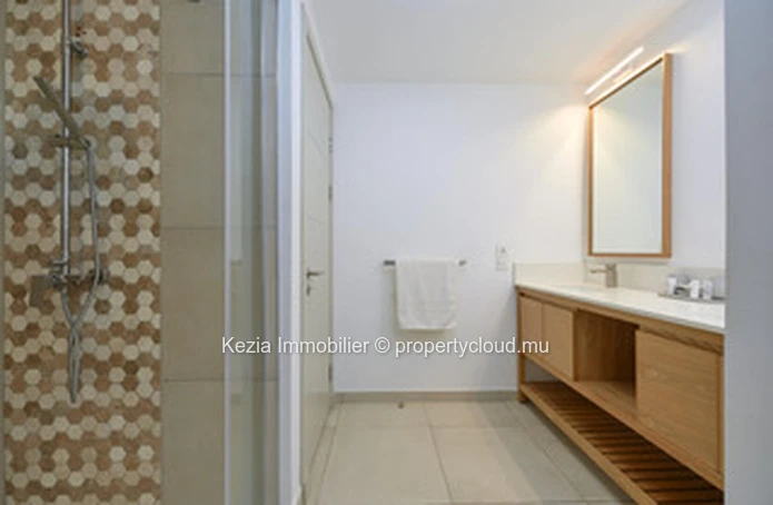 Modern Apartment Just A Few Steps From The Beach