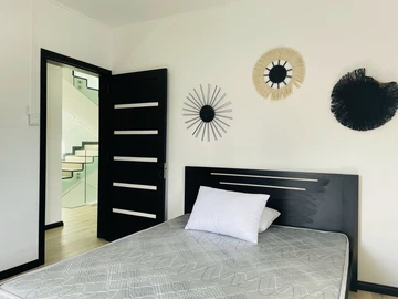 3 Bedroom Townhouse, Duplex
