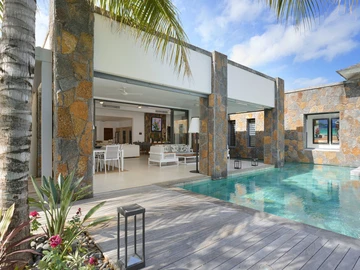 4 Bedroom Villa