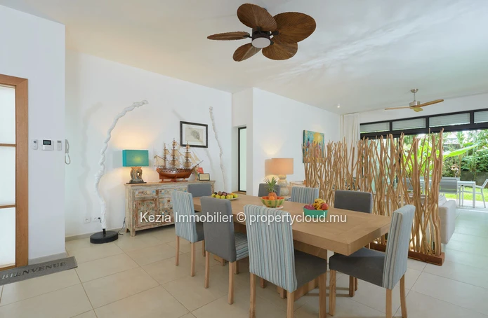 Appartement Contemporain En Rez-De-Jardin