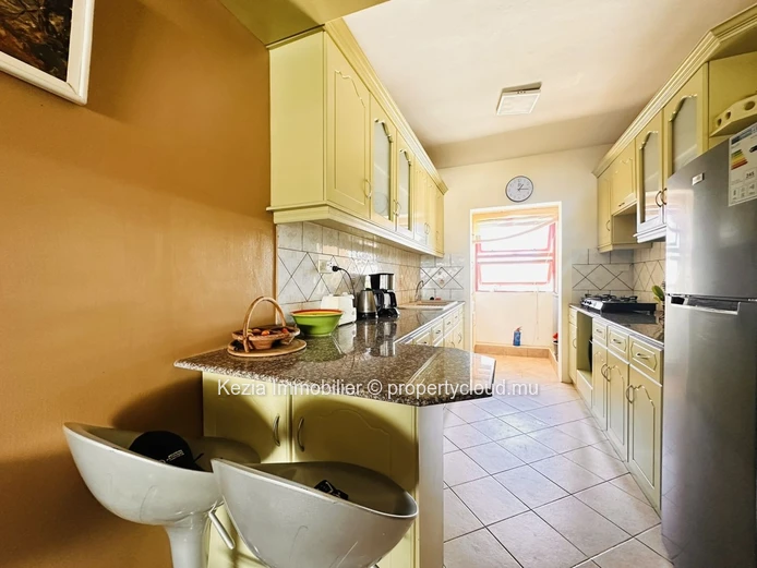 Apartment With Terrace Close To The Beach