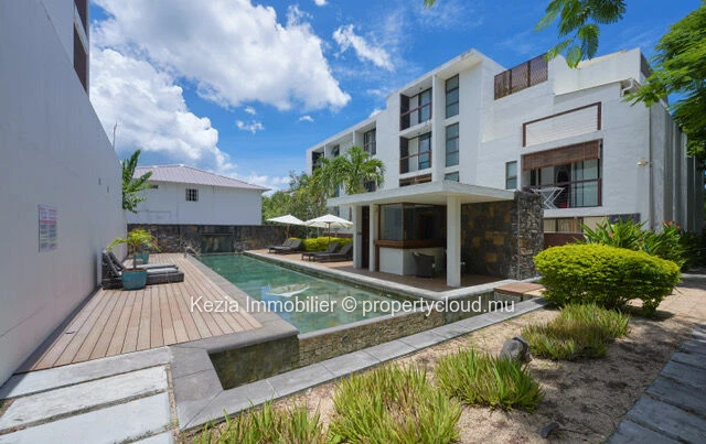 Appartement Contemporain En Rez-De-Jardin