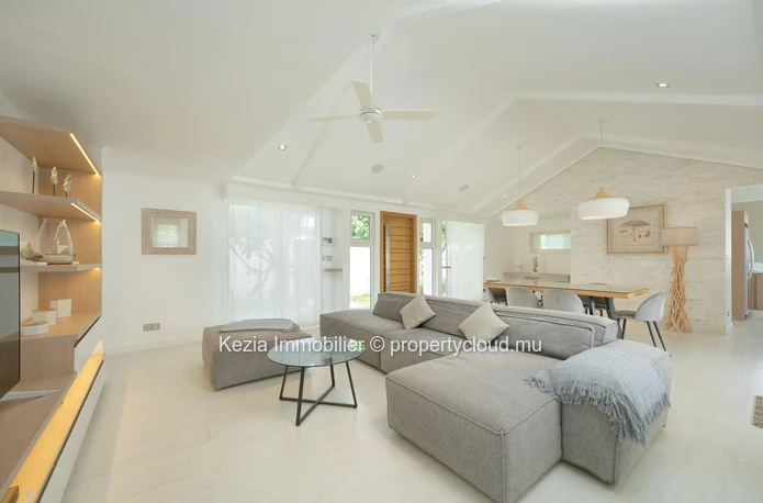 One-Level Villa In A Sought-After Residence