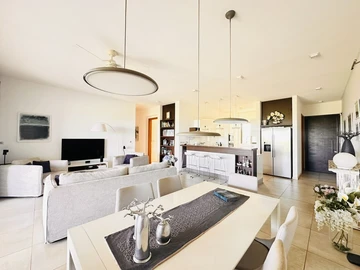 3 Bedroom Apartment