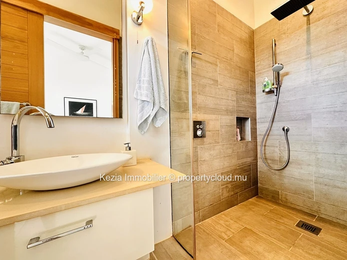 Appartement Contemporain Avec Vue Montagne