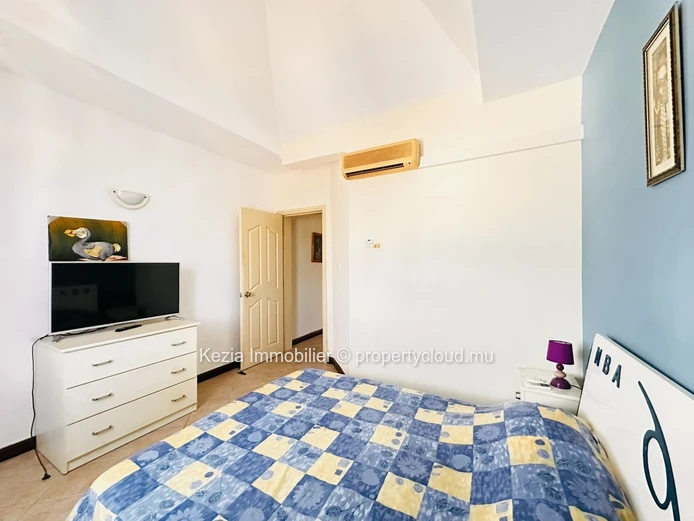 Apartment With Terrace Close To The Beach